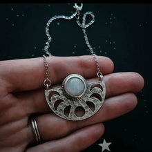 Load image into Gallery viewer, Moonstone Goddess Necklace