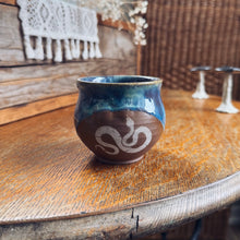 Load image into Gallery viewer, Blue Glaze Over Clay Snake Mug
