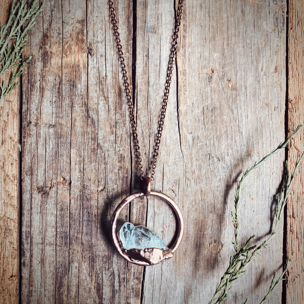 Halo Quartz Necklace