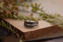 Load image into Gallery viewer, Sterling Silver Twin Leaves Ring
