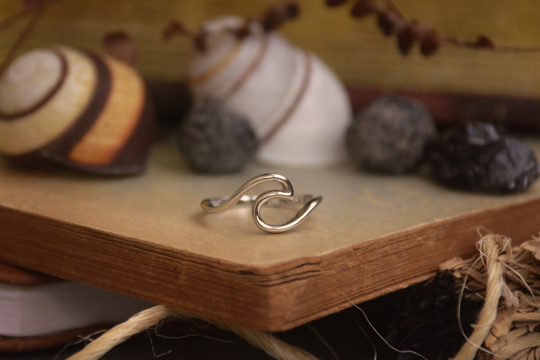 Sterling Silver Moon Tide Ring