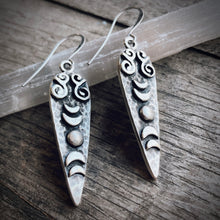 Load image into Gallery viewer, Moon Phase Magic Earrings
