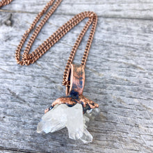 Load image into Gallery viewer, Quartz Cluster Necklace
