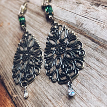 Load image into Gallery viewer, Tourmaline Green Vintage Earrings
