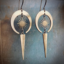Load image into Gallery viewer, Sun &amp; Moon Earrings
